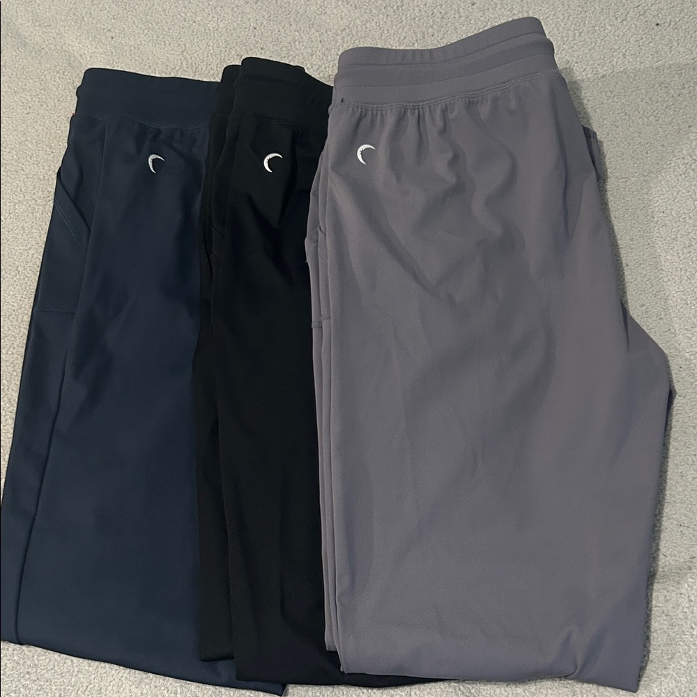 Zyia Active set of three joggers